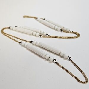 VINTAGE White Plastic Beaded Gold-Tone Long Necklace